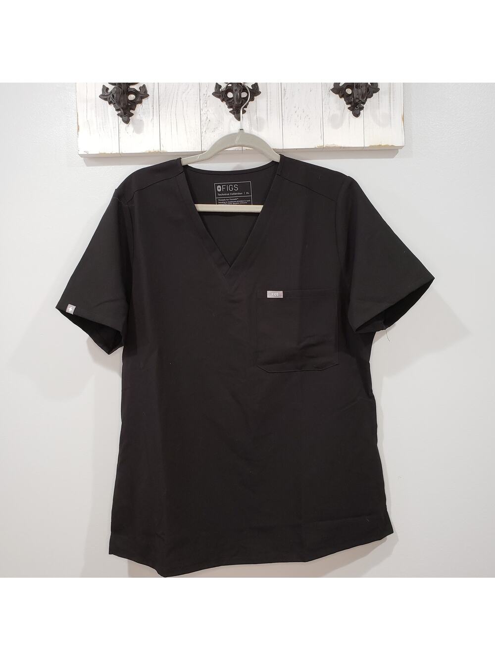 FIGS Catarina One Pocket Scrub Top Black Medical Healthcare Uniform Womens XL